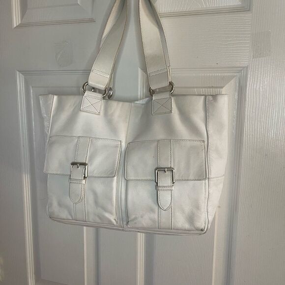 Gap leather white large shoulder bag silver tone hardwares magnetic top closure - Picture 1 of 11